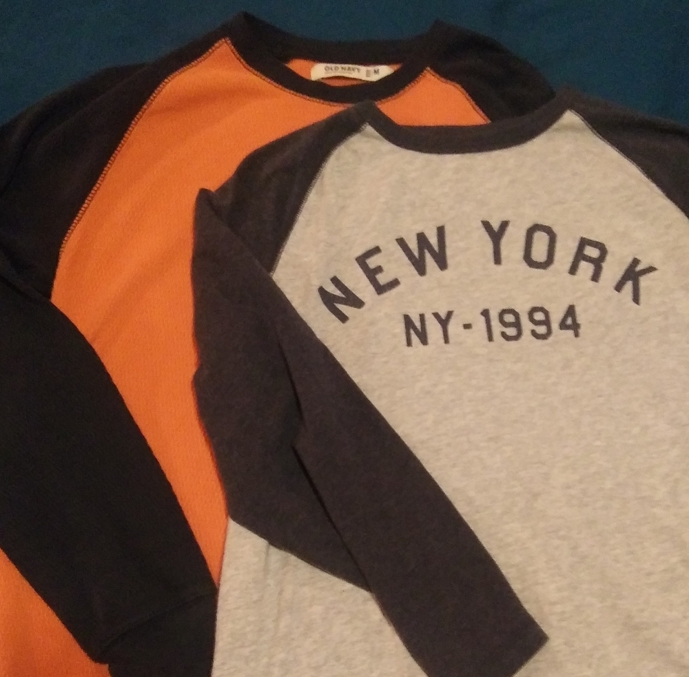 2 old navy long sleeve shirts
